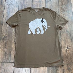Banana Republic T-Shirt